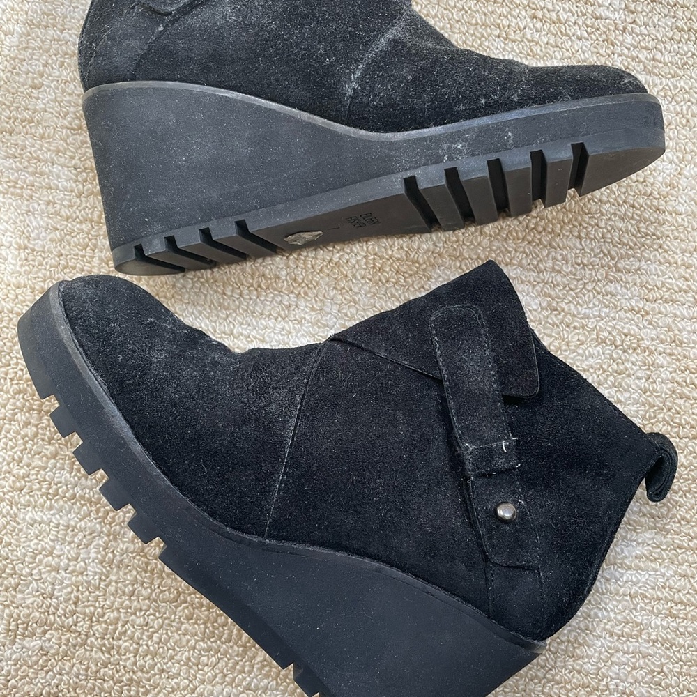 Eileen Fisher Black Suede Wedge Boots